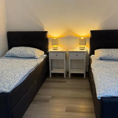Demhaus Im Haus