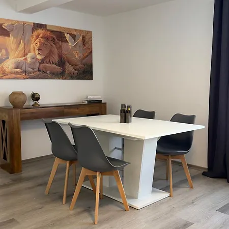 Διαμέρισμα Demhaus Im Haus